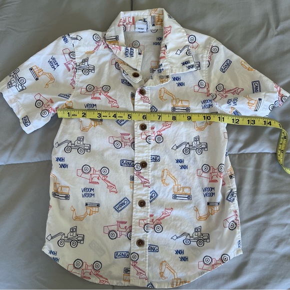 Lot of 3 Boy’s Button-Up Shirts- 1 Baby Gap, 1 Old Navy, 1 Crazy 8 in Size 4T - Picture 12 of 14